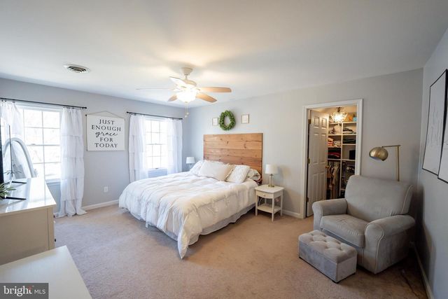 1817 W CLEAR LAKE DR, Salisbury, MD 21804