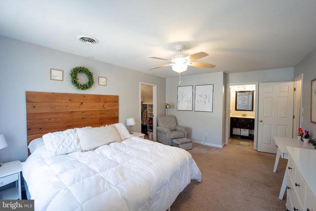 1817 W CLEAR LAKE DR, Salisbury, MD 21804