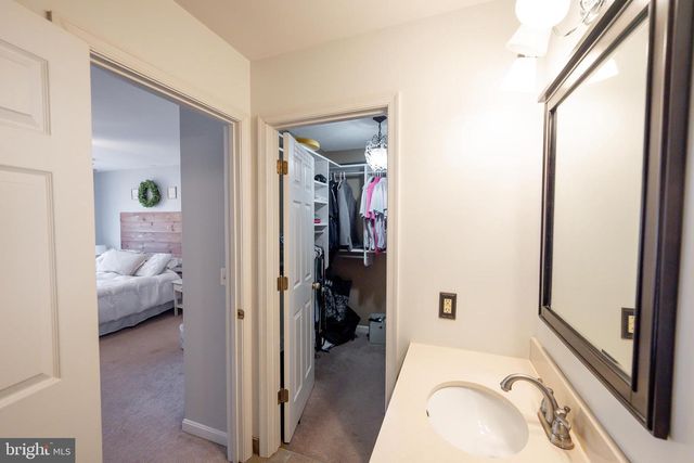 1817 W CLEAR LAKE DR, Salisbury, MD 21804