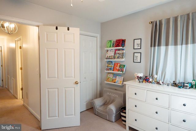 1817 W CLEAR LAKE DR, Salisbury, MD 21804