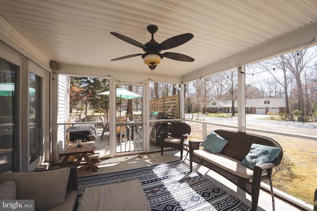 1817 W CLEAR LAKE DR, Salisbury, MD 21804