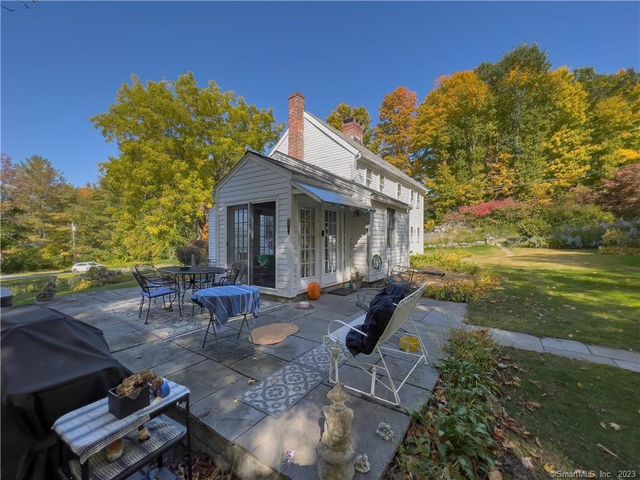81 & 63 Currituck Road, Newtown, CT 06470