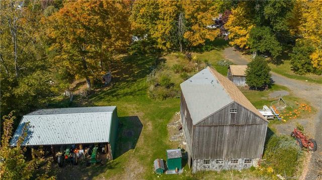 81 & 63 Currituck Road, Newtown, CT 06470