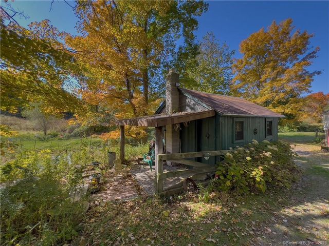 81 & 63 Currituck Road, Newtown, CT 06470