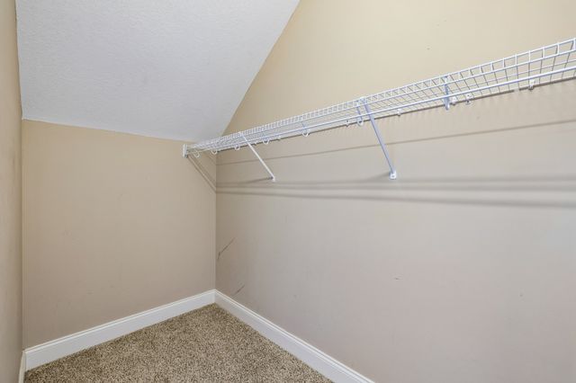 688 Fox Trail Ct, Clarksville, TN 37040