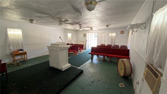 1121 S ADELLE AVENUE, Deland, FL 32720