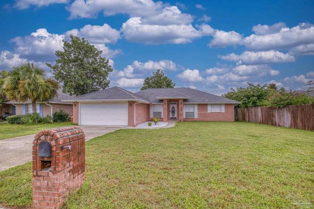 9568 Dynasty Ln, Navarre, FL 32566