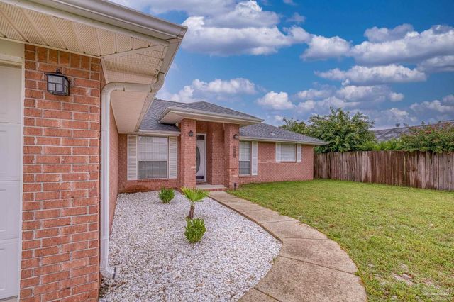 9568 Dynasty Ln, Navarre, FL 32566