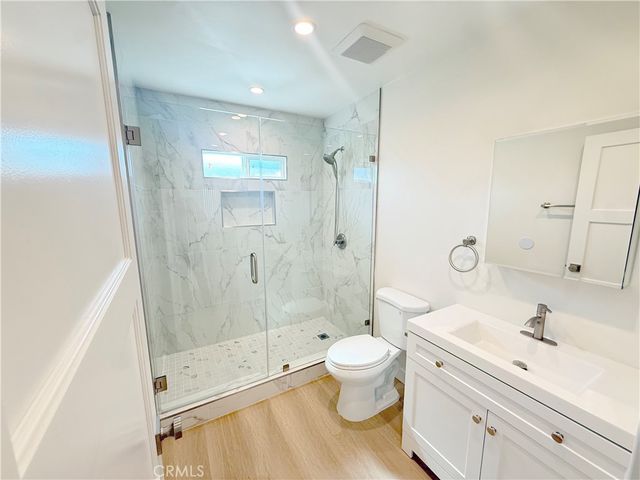 4123 Ocean View Blvd 3, Montrose, CA 91020