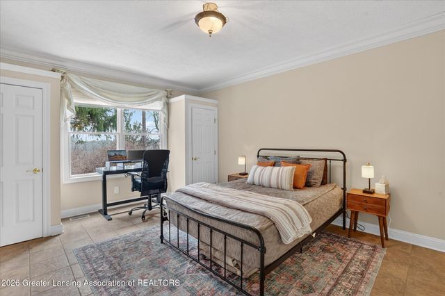 6384 Ridgepond Place, East Lansing, MI 48823