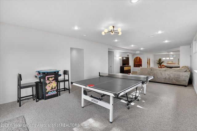 6384 Ridgepond Place, East Lansing, MI 48823