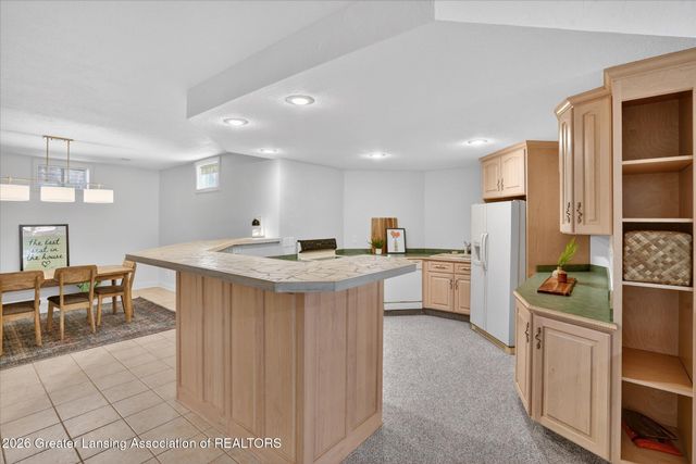 6384 Ridgepond Place, East Lansing, MI 48823