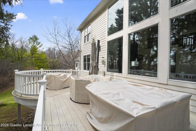 6384 Ridgepond Place, East Lansing, MI 48823