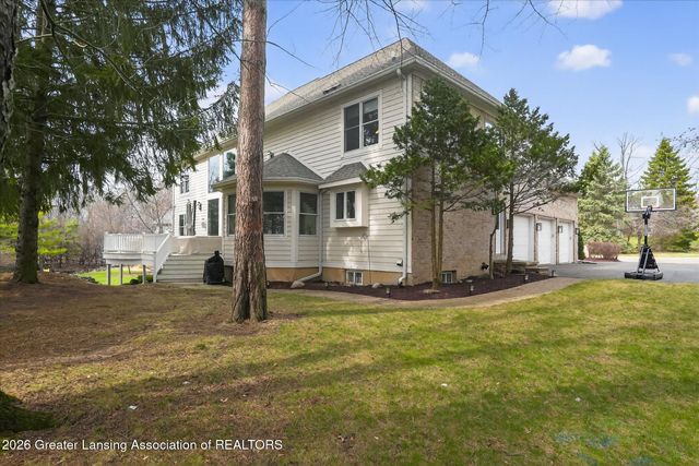 6384 Ridgepond Place, East Lansing, MI 48823