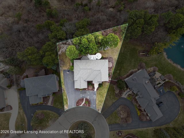 6384 Ridgepond Place, East Lansing, MI 48823