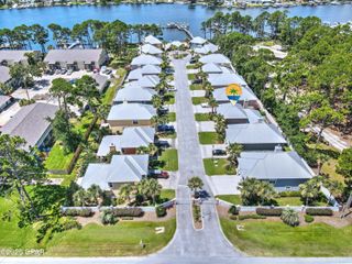 7009 N Lagoon Drive 106, Panama City, FL 32408