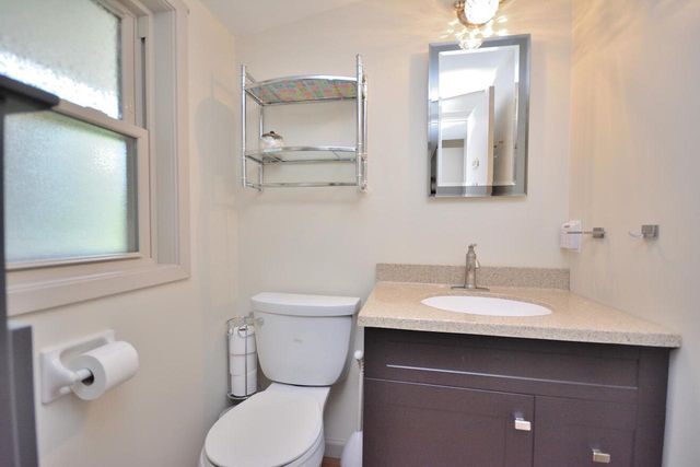 W224N2618 Ridgewood LANE, Waukesha, WI 53186