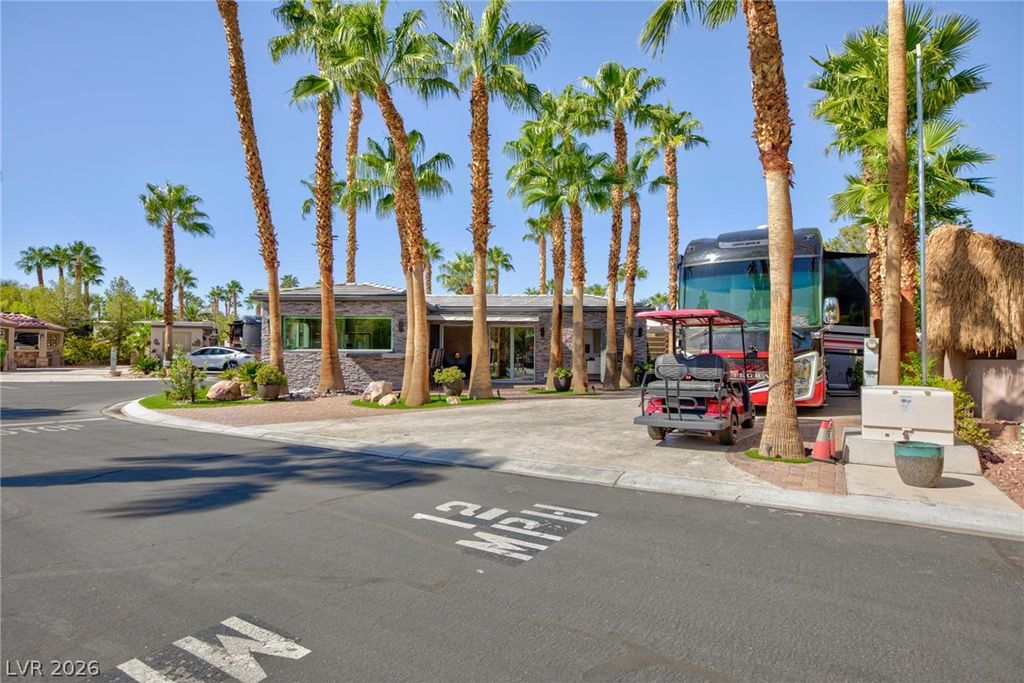 8175 Arville Street 142, Las Vegas, NV 89139 — photo 2