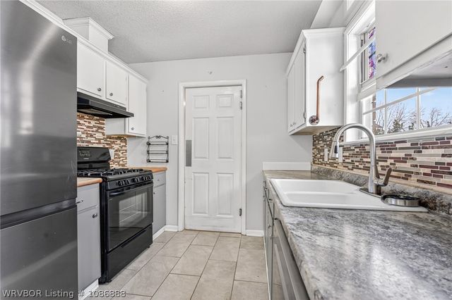 313 Cherrybark Place, Greenwood, AR 72936