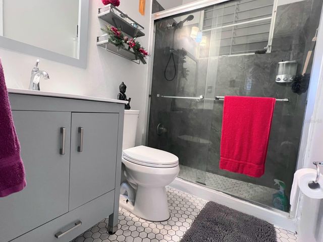 16 URB. LOS MAESTROS, Gurabo, PR 00778