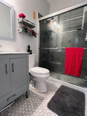 16 URB. LOS MAESTROS, Gurabo, PR 00778