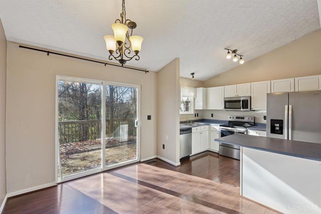 1221 Nottingham Road, Batavia Twp, OH 45102