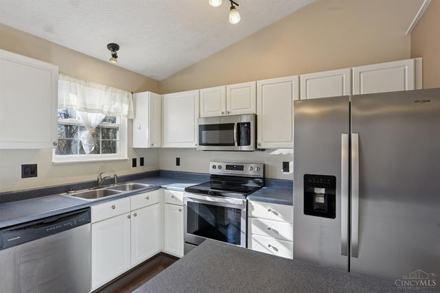 1221 Nottingham Road, Batavia Twp, OH 45102