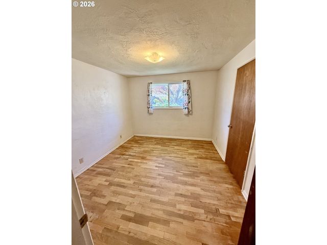 349 VAN DUYN St, Eugene, OR 97401