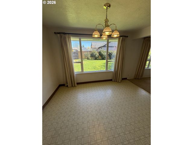 349 VAN DUYN St, Eugene, OR 97401