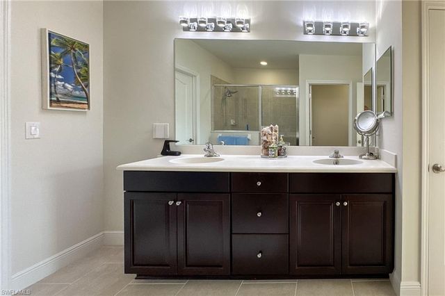 6980 Avalon CIR # 1104, Naples, FL 34112