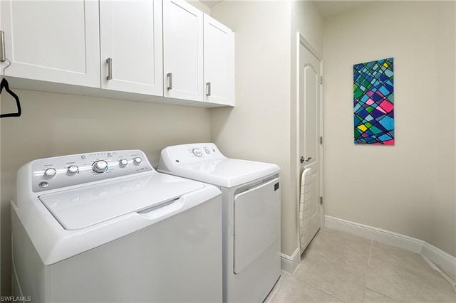 6980 Avalon CIR # 1104, Naples, FL 34112