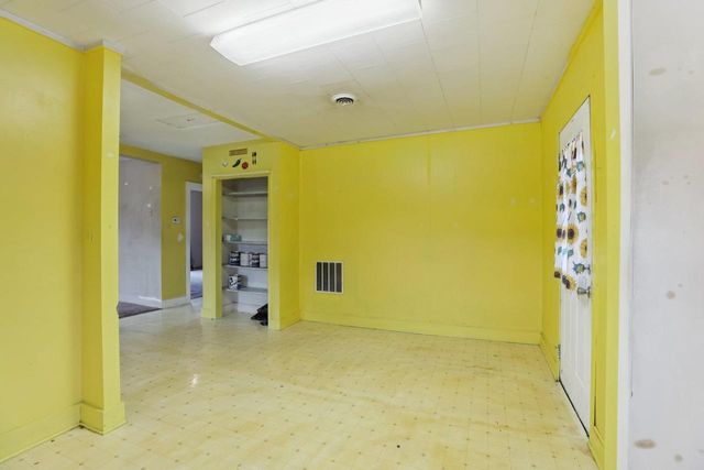 126 Maple Street, Evansville, WI 53536