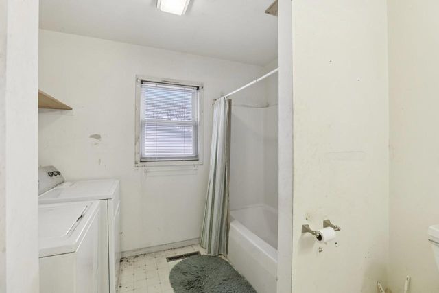 126 Maple Street, Evansville, WI 53536