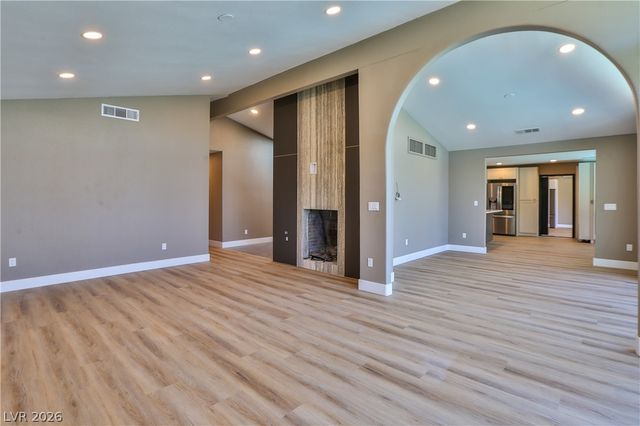 547 Ellen Way, Las Vegas, NV 89104