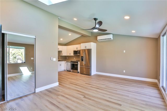 547 Ellen Way, Las Vegas, NV 89104