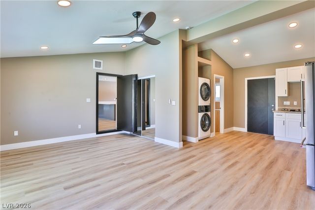 547 Ellen Way, Las Vegas, NV 89104