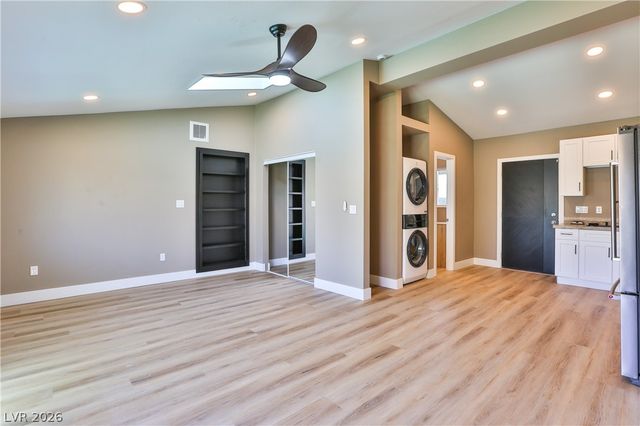 547 Ellen Way, Las Vegas, NV 89104