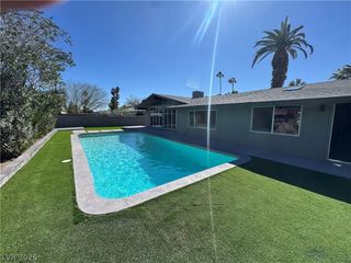 547 Ellen Way, Las Vegas, NV 89104