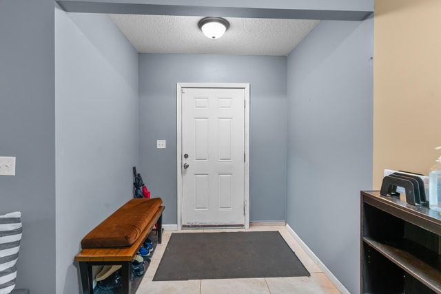 1942 Oliver Avenue N, Minneapolis, MN 55411