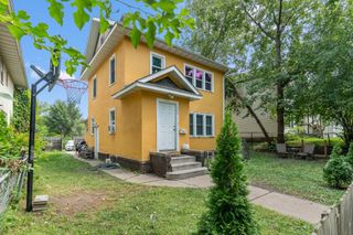1942 Oliver Avenue N, Minneapolis, MN 55411