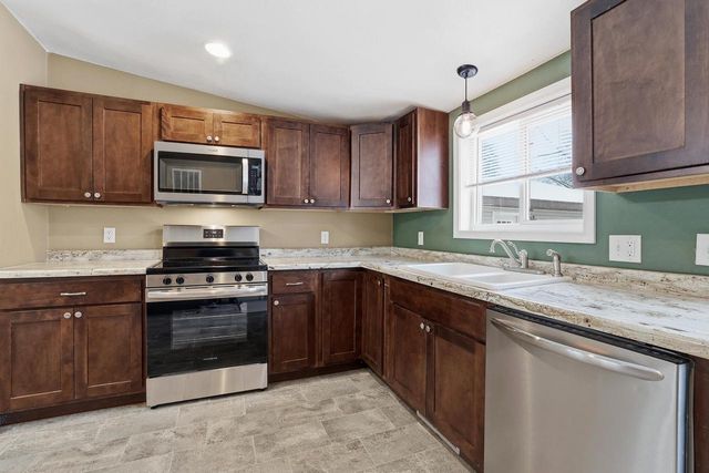 1017 6TH AVENUE, Stevens Point, WI 54481