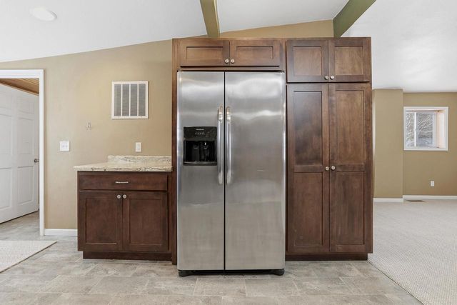 1017 6TH AVENUE, Stevens Point, WI 54481