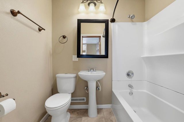 1017 6TH AVENUE, Stevens Point, WI 54481