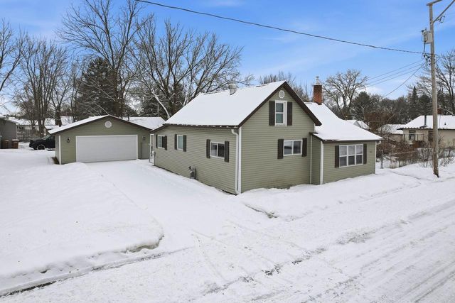 1017 6TH AVENUE, Stevens Point, WI 54481