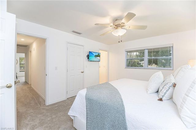 2983 Binnacle DR, Naples, FL 34103