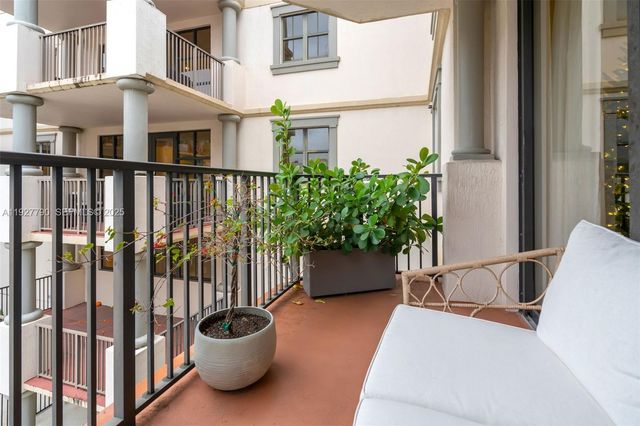 1650 Galiano St 311, Coral Gables, FL 33134