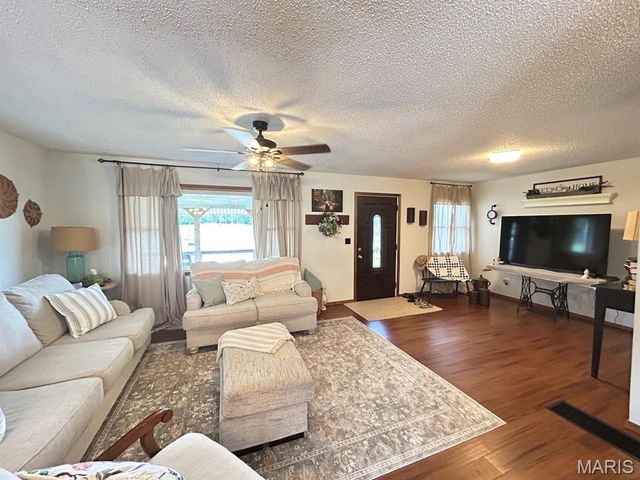 3262 County Road 2330, Salem, MO 65560