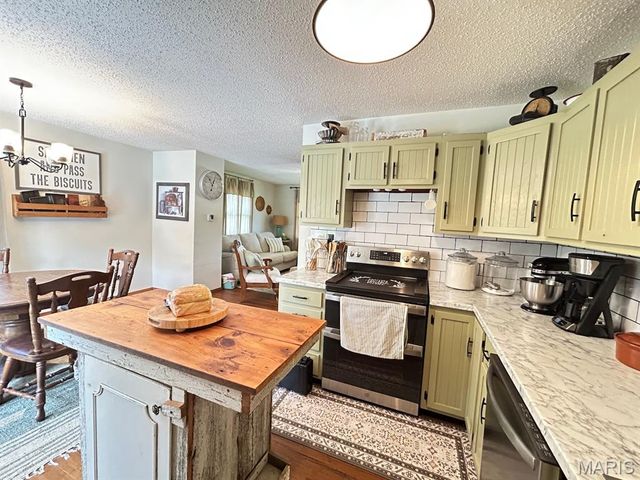 3262 County Road 2330, Salem, MO 65560