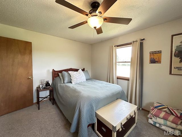 3262 County Road 2330, Salem, MO 65560