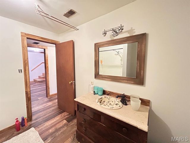 3262 County Road 2330, Salem, MO 65560